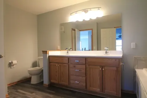 11872 85th Place N Maple Grove MN 55369