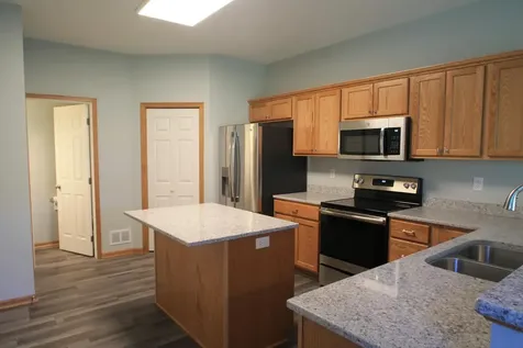 11872 85th Place N Maple Grove MN 55369