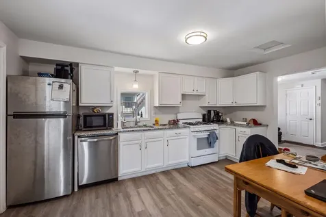 1165 Minnehaha Avenue E Saint Paul MN 55106
