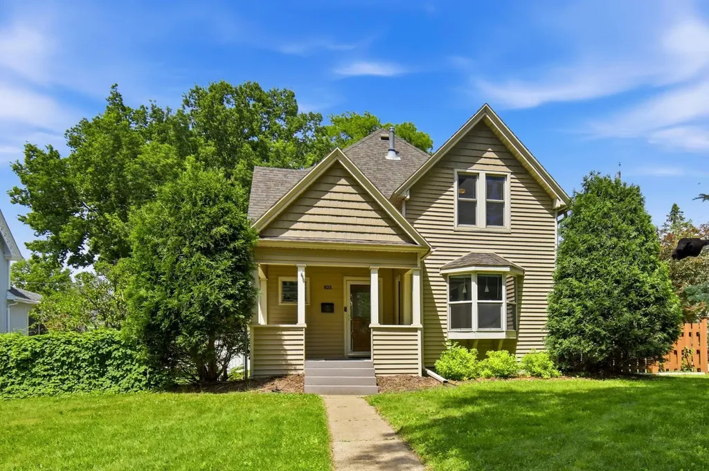 825 E Center Street Rochester MN 55904
