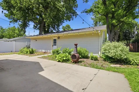 825 E Center Street Rochester MN 55904