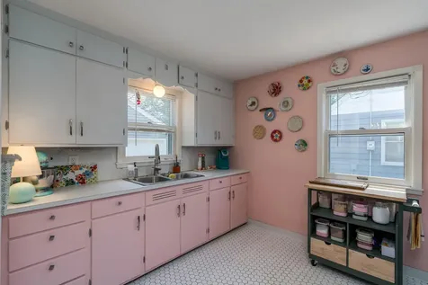 121 Winkler Street Mankato MN 56001
