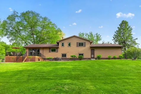 5633 Saint Mary Drive NW Rochester MN 55901
