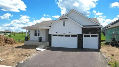 20096 Ginseng Way Lakeville MN 55044