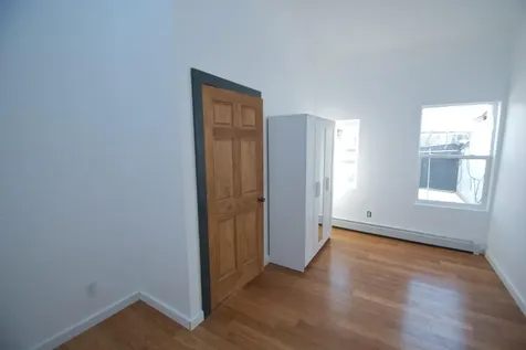 25 E 26th Street Minneapolis MN 55404