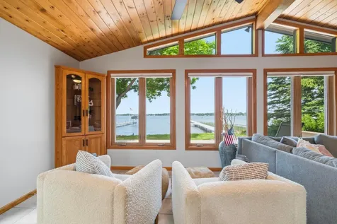 613 S Darling Lane NW Alexandria MN 56308