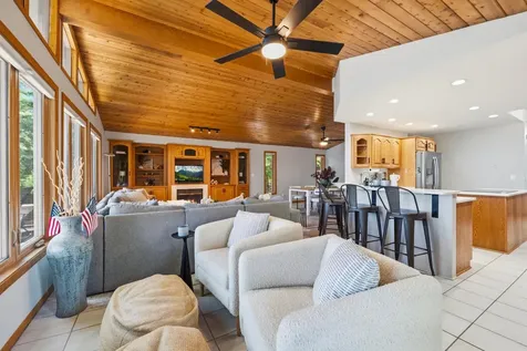 613 S Darling Lane NW Alexandria MN 56308