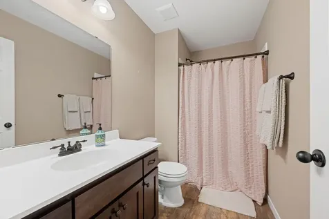 3062 Walden Drive Chaska MN 55318