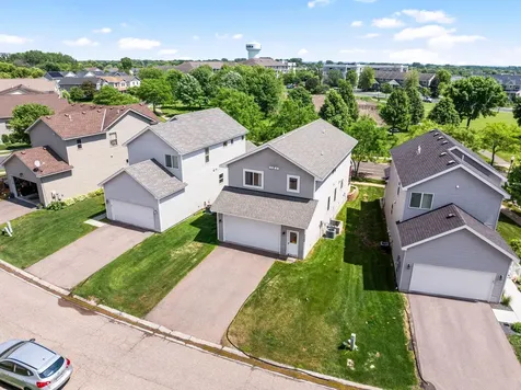 3062 Walden Drive Chaska MN 55318