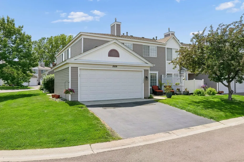 1929 Southcross Drive W Burnsville MN 55306