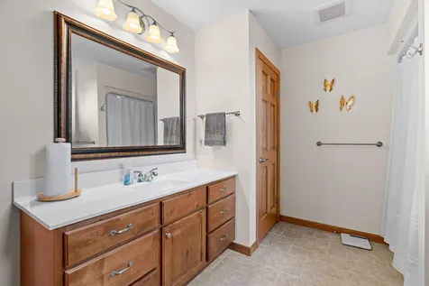 35084 Hinckley Road Hinckley MN 55037