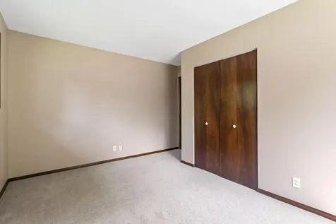 7338 Homestead Avenue S Cottage Grove MN 55016