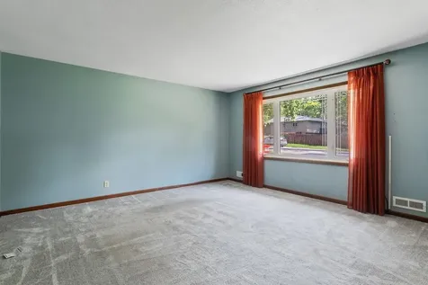 7338 Homestead Avenue S Cottage Grove MN 55016