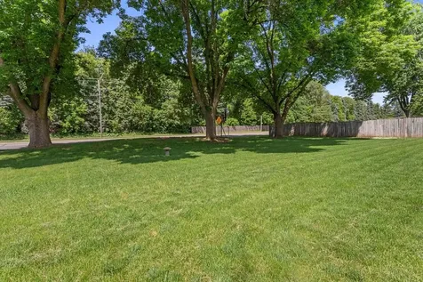 7338 Homestead Avenue S Cottage Grove MN 55016