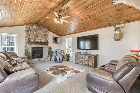 6517 County Rd 5 NW Annandale MN 55302