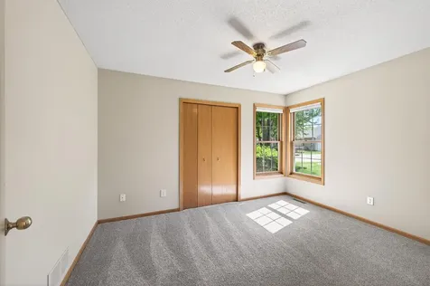 2133 Southwind Road Maplewood MN 55109