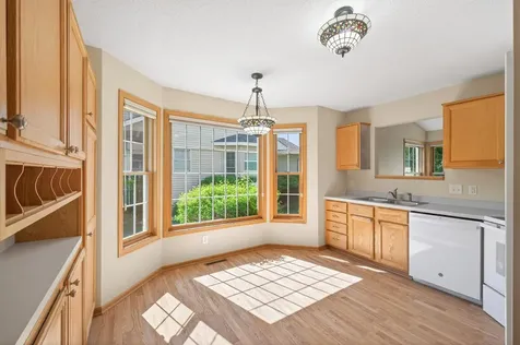2133 Southwind Road Maplewood MN 55109