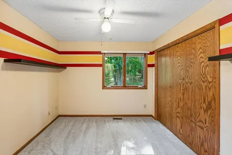 326 Warner Avenue N Mahtomedi MN 55115