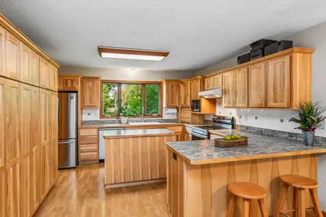 326 Warner Avenue N Mahtomedi MN 55115