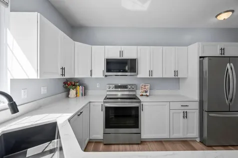 2030 Mainstreet Hopkins MN 55343