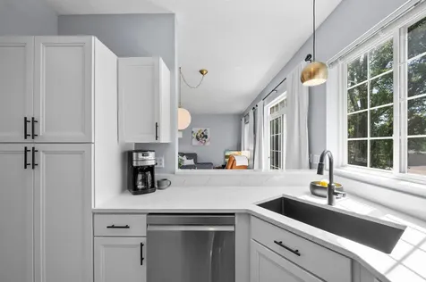 2030 Mainstreet Hopkins MN 55343