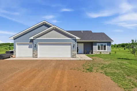 8594 Dolphin Road Princeton MN 55371