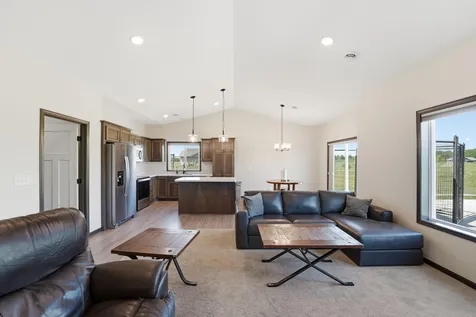 8594 Dolphin Road Princeton MN 55371