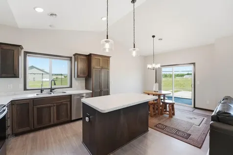 8594 Dolphin Road Princeton MN 55371
