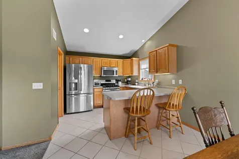 34215 Grange Circle Stacy MN 55079