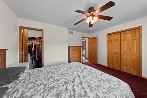 34215 Grange Circle Stacy MN 55079