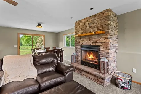 34215 Grange Circle Stacy MN 55079