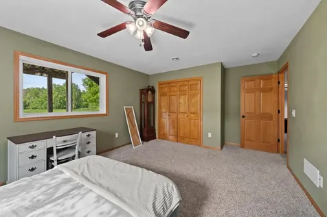 34215 Grange Circle Stacy MN 55079