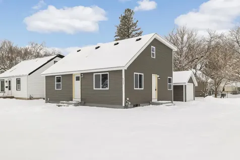 4533 Welcome Avenue N Crystal MN 55422
