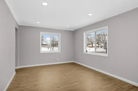4533 Welcome Avenue N Crystal MN 55422
