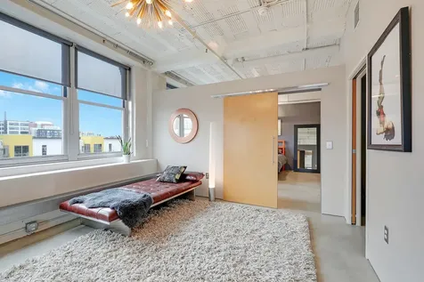 225 9th Street E Saint Paul MN 55101