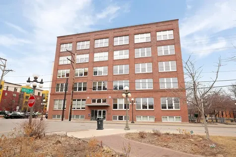 225 9th Street E Saint Paul MN 55101