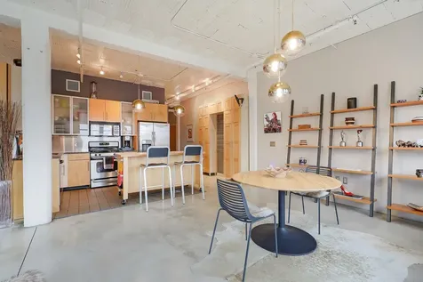 225 9th Street E Saint Paul MN 55101
