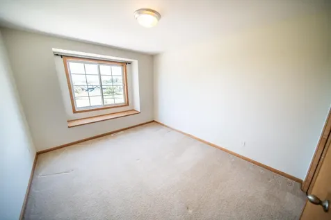 618 Shardlow Lane NE Byron MN 55920