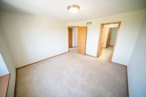 618 Shardlow Lane NE Byron MN 55920