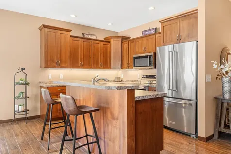 290 Acorn Place NE Owatonna MN 55060