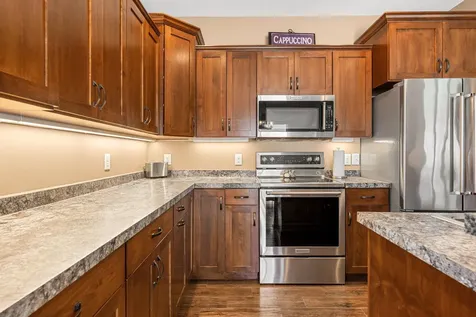 290 Acorn Place NE Owatonna MN 55060