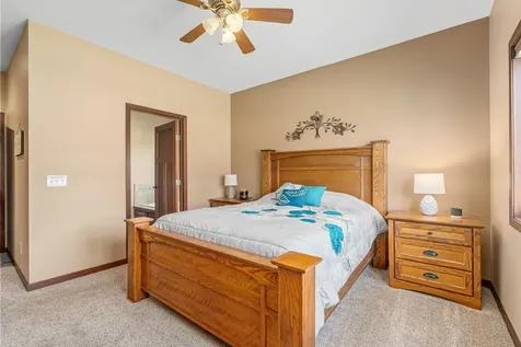 290 Acorn Place NE Owatonna MN 55060