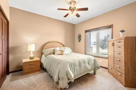 290 Acorn Place NE Owatonna MN 55060