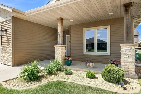 290 Acorn Place NE Owatonna MN 55060