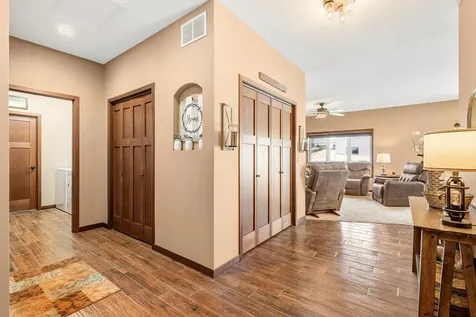 290 Acorn Place NE Owatonna MN 55060