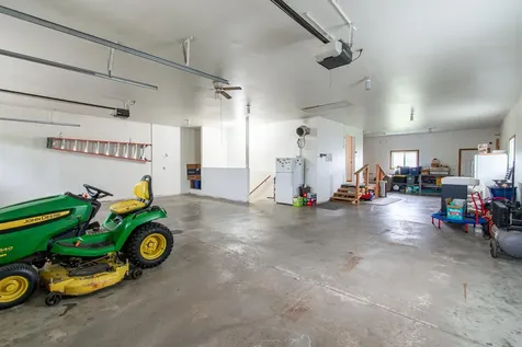 1172 Morningside Court Casselton ND 58012