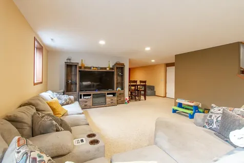 1172 Morningside Court Casselton ND 58012