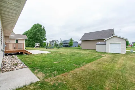 1172 Morningside Court Casselton ND 58012