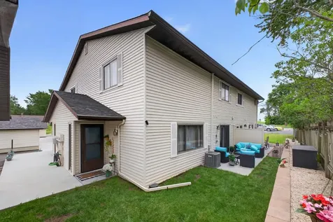 2026 31st Place NW Rochester MN 55901