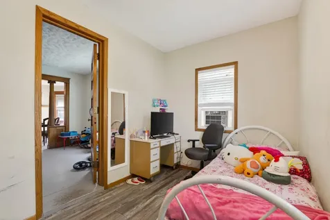 3023/3025 Cedar Avenue S Minneapolis MN 55407